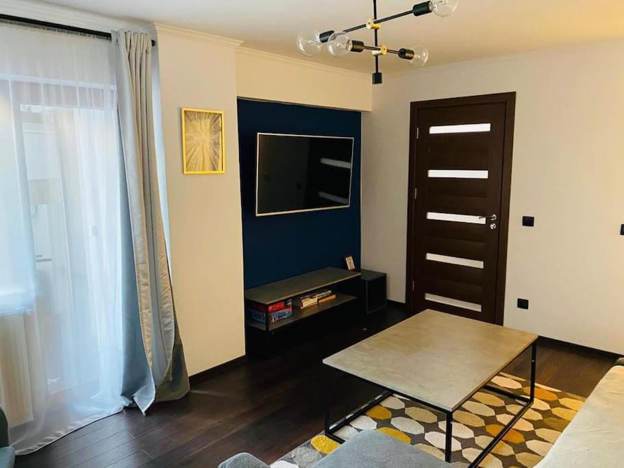 Aparthotel City Center Targu Ocna Kültér fotó